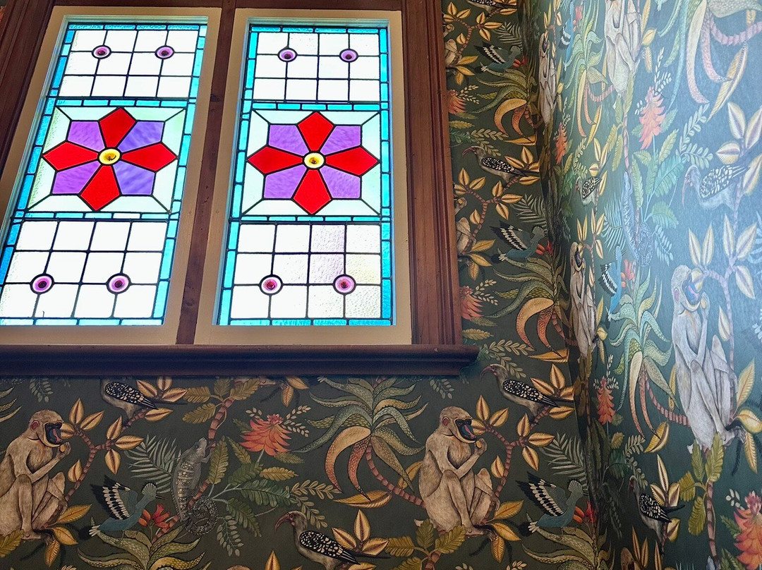 The Vicarage Geraldine主图