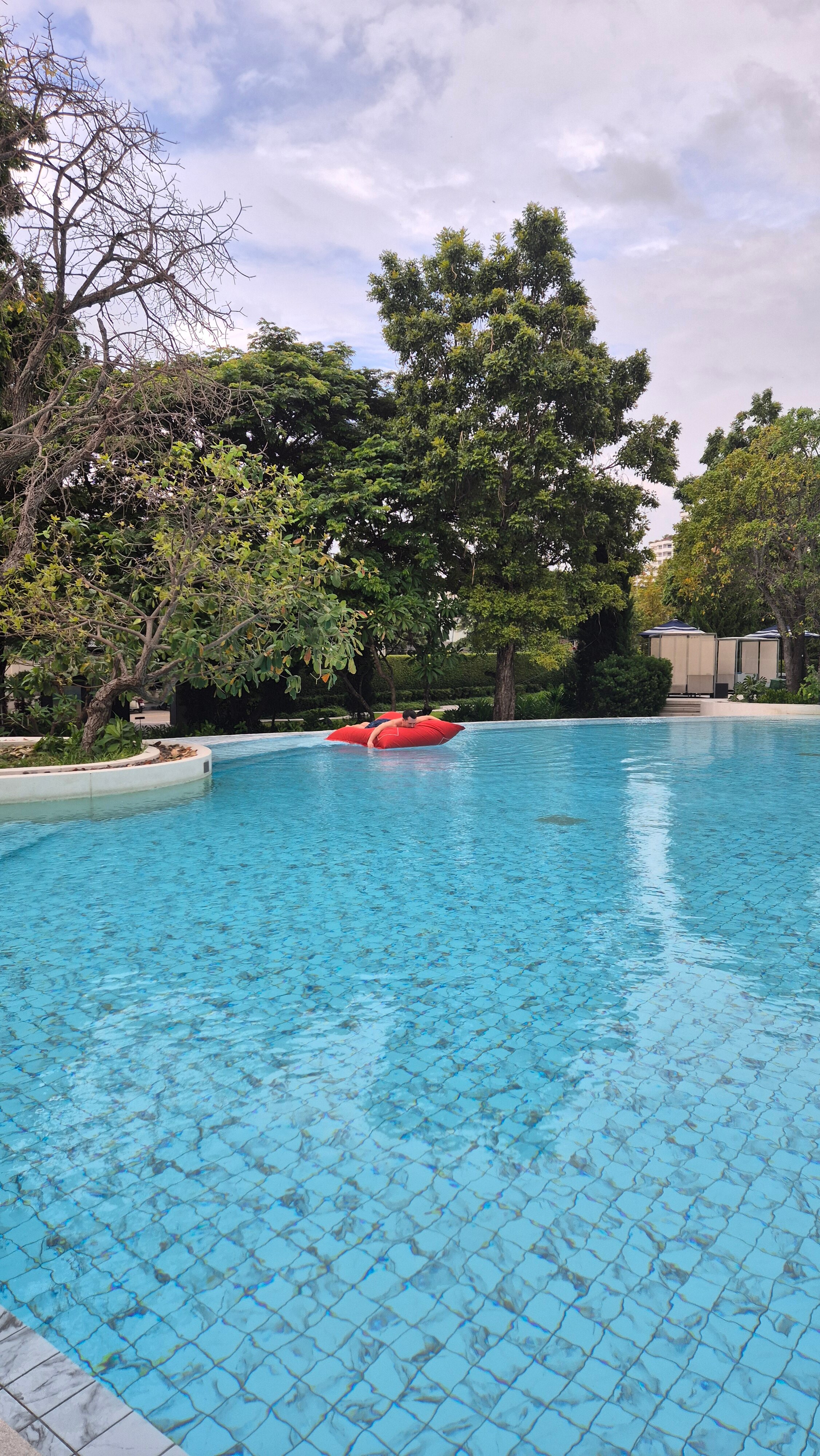 Cross Pattaya Pratamnak-泳池