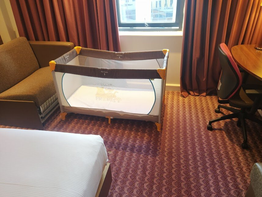 伦敦克罗伊登汉普顿希尔顿酒店主图