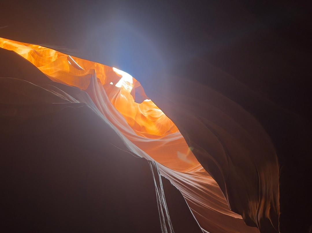 Tse Bighanilini Tours-佩吉必去景点