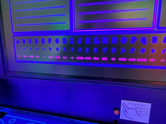 Neonia-波尔图必去景点