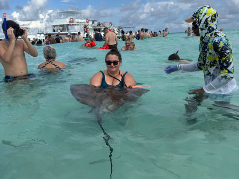 Native Way Charters-七哩滩必去景点