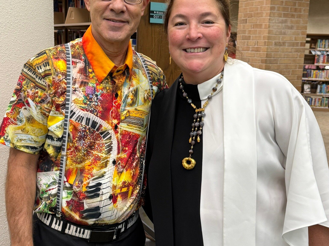 World's Largest Wheelbarrow-Graham必去景点