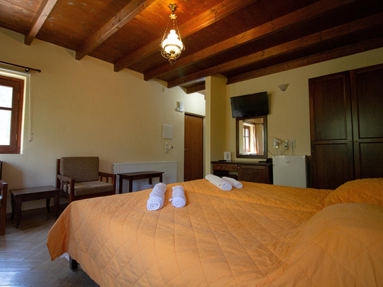 Piges Hotel at Acheron Springs主图