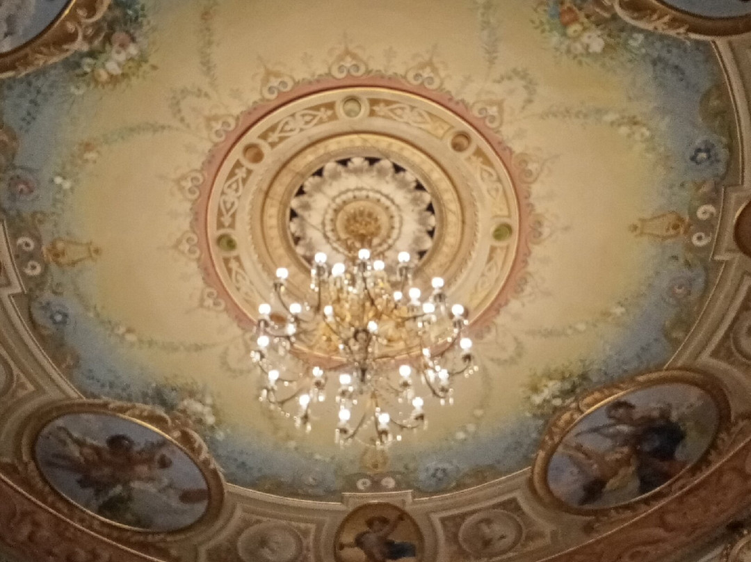 Teatro Giuseppe Verdi-Pollenza必去景点