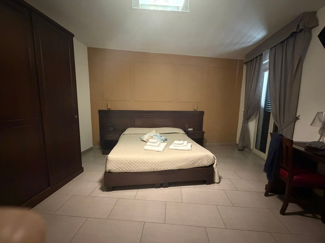 阿尔巴努欧瓦酒店主图