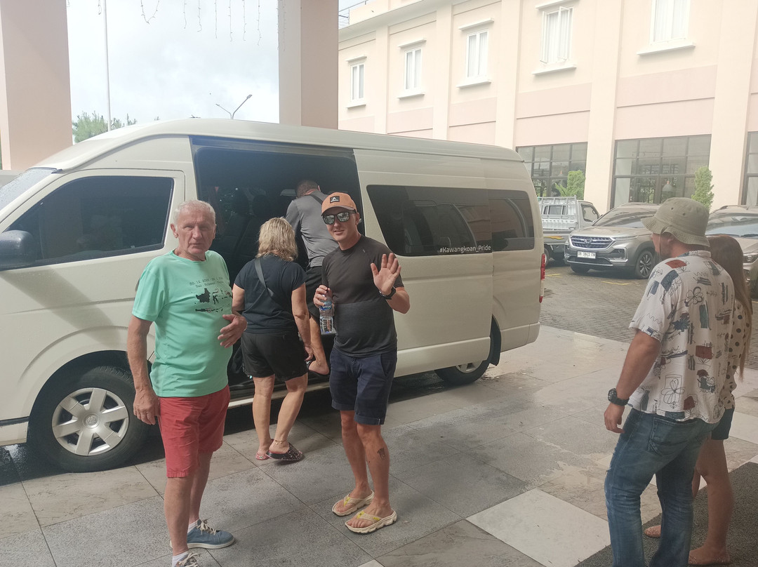 Lucky Tour and Travel - Manado Driver Guide-比通必去景点