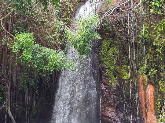 Tasek Lama Waterfall-斯里巴加湾必去景点