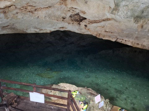 Hotel Restaurante Santa Maria Homun主图