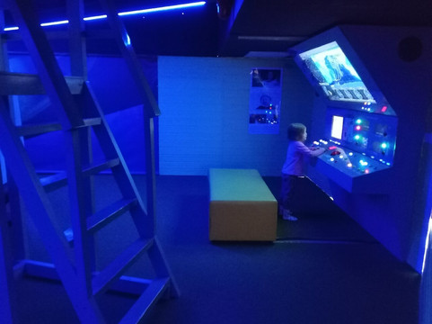 Dragon Tail Adventure Town (Lohesaba Seikluslinnak)-塔林必去景点