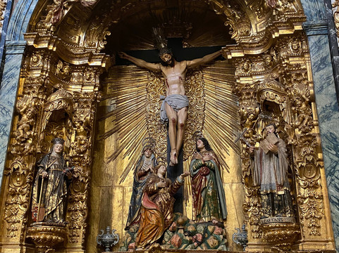 Church of Santa Clara-波尔图必去景点