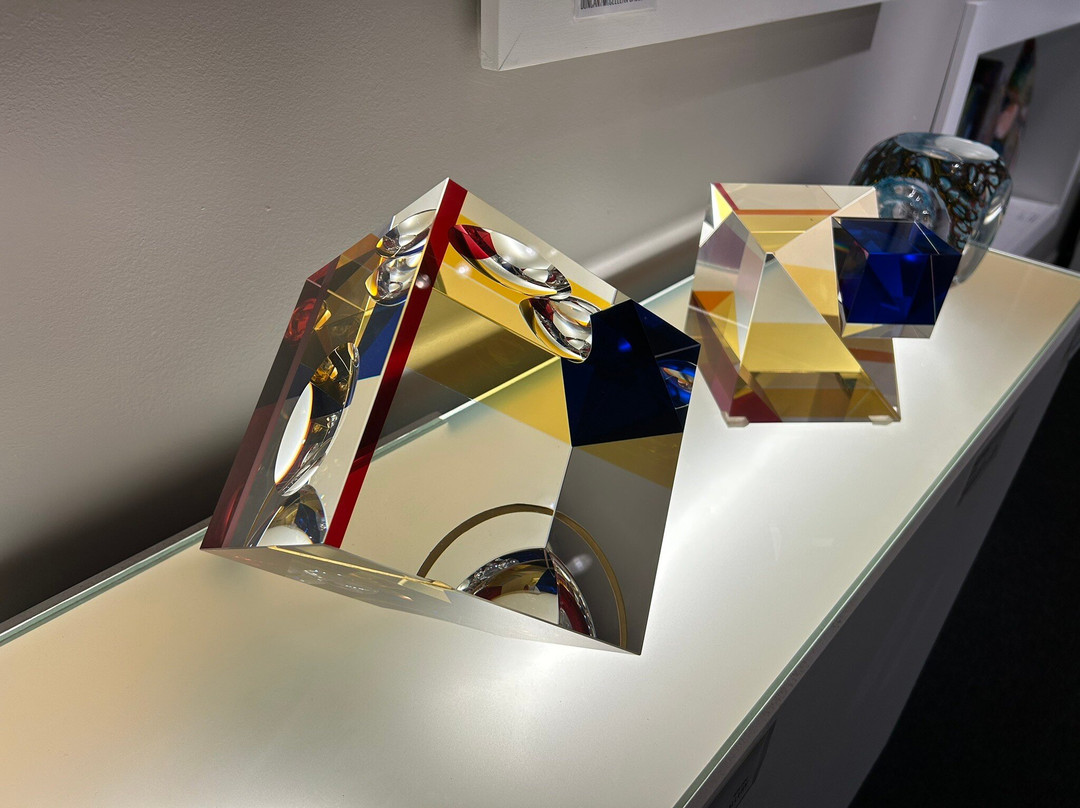 Duncan McClellan Gallery-圣彼德斯堡必去景点