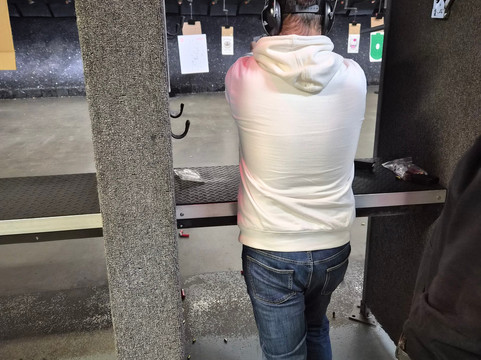 DVC Ventures: Vancouver Gun Range-高贵林港必去景点