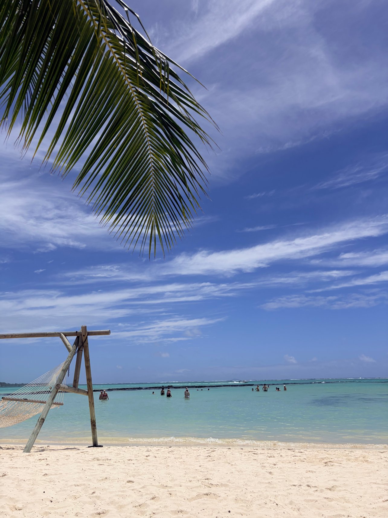 安布尔酒店-限成人入住-官方