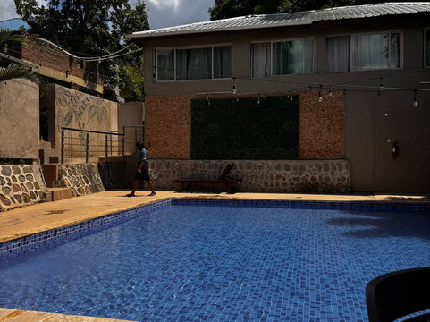 塞伦迪普莲花酒店主图