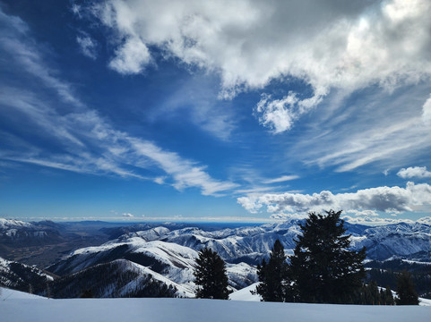 凯彻姆瞩目酒店主图