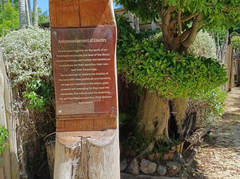 Treehouse Retreat at Diamond Waters主图