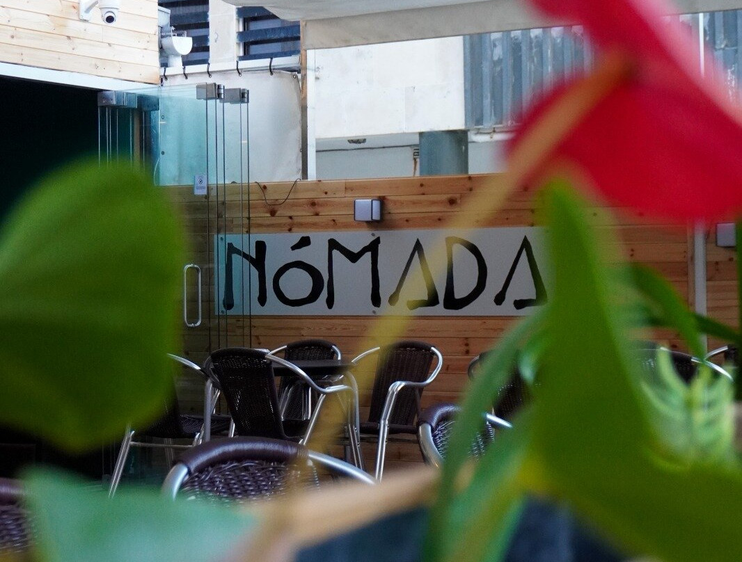 Nómada Lounge Bar-Gafanha da Nazare必去景点