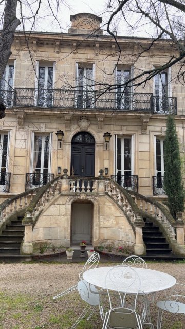 恩巴尔本旅馆-官方