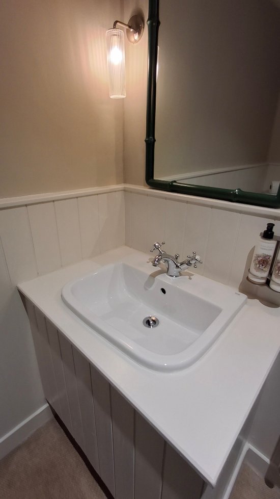 The Barnsdale, Rutland-浴室