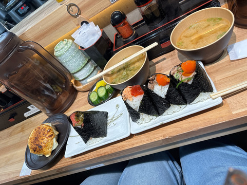 おにぎりごりちゃん新世界店