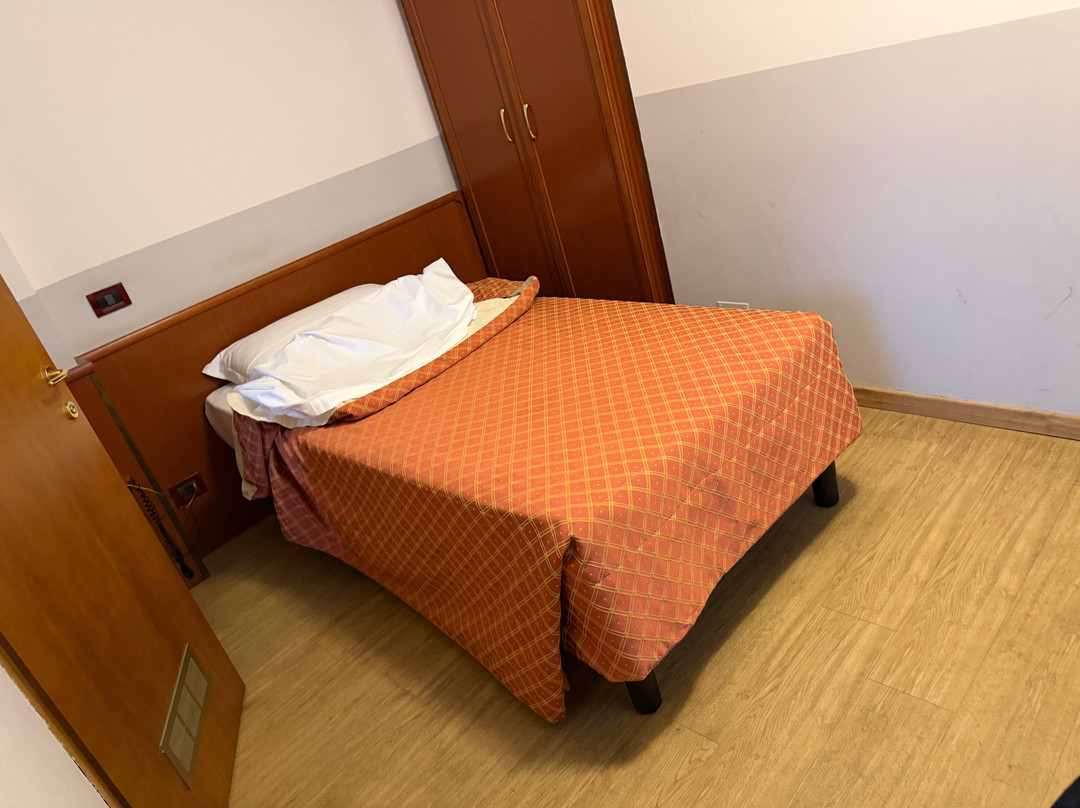 佳兰特酒店主图