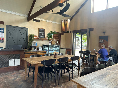 The Cellar by Gilbert (Gilbert Family Wines)-马奇必去景点