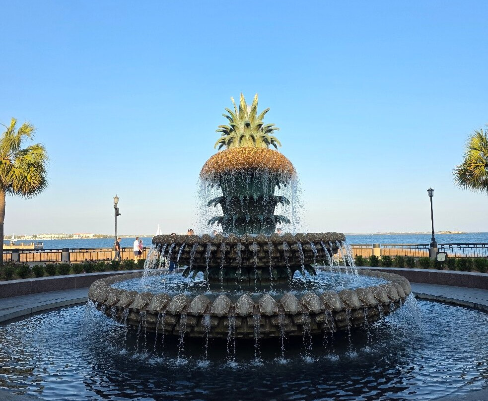 Pineapple Fountain-查尔斯顿必去景点