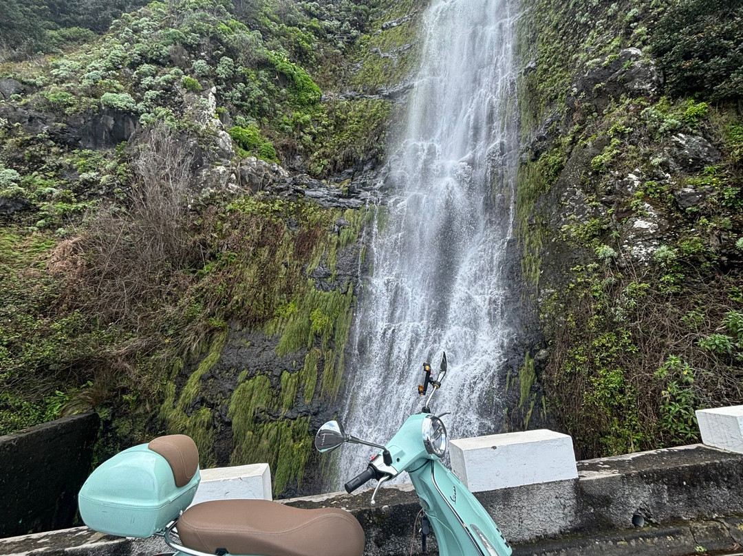 Vespa Madeira Scooter Rent-沙尔必去景点