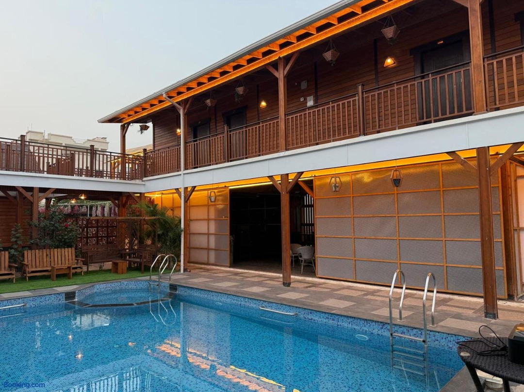 Lepino Resorts