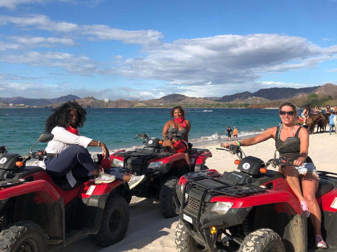 Transmila Transfers & Tours-Playa Langosta必去景点