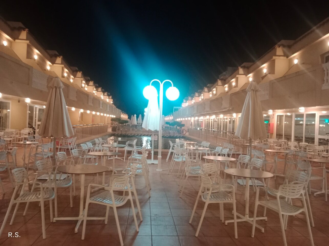 RH卡萨布兰卡套房酒店主图