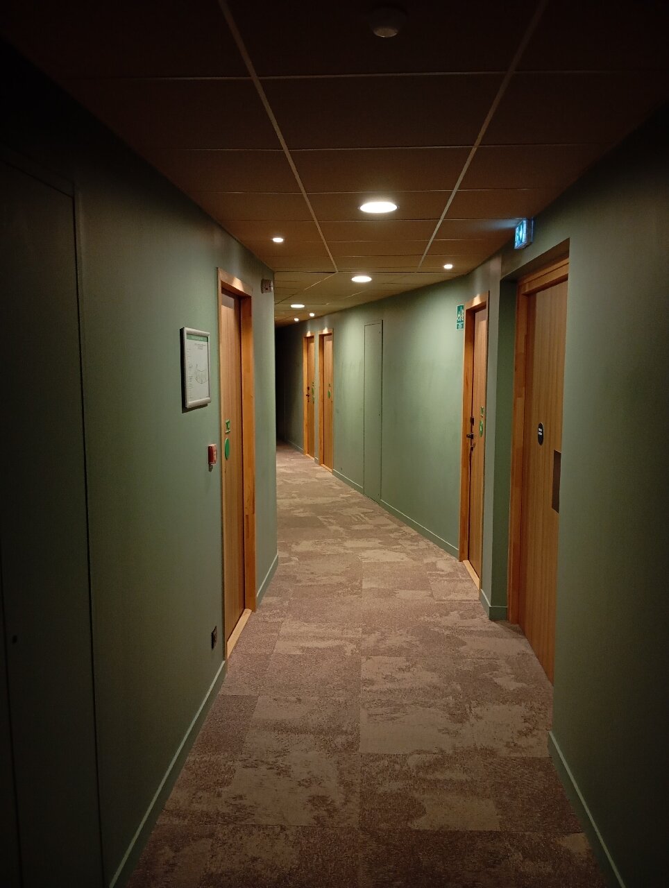 火车站圣布里厄中心康铂酒店-旅行者