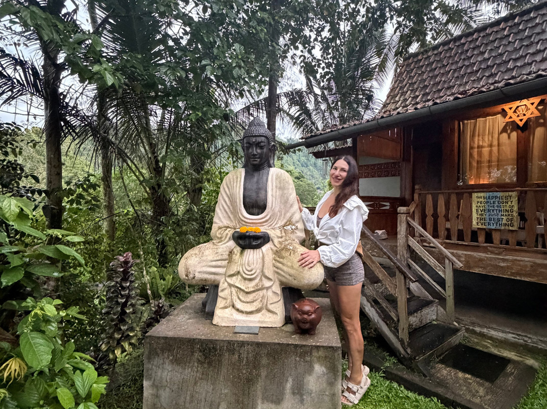 Sidemen Yoga Center-席德门必去景点