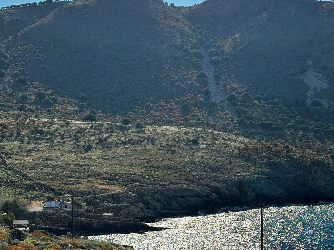 Ombros Gialos Beach-Vamos必去景点