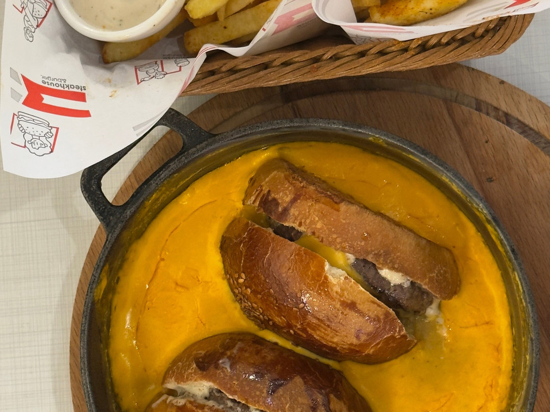 M Steakhouse & Burger