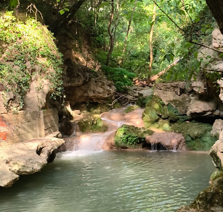 Vallon des Carmes-Barjols必去景点