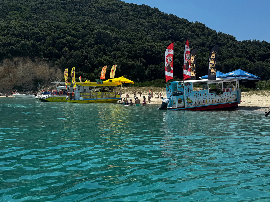Peter Tours-Argassi必去景点