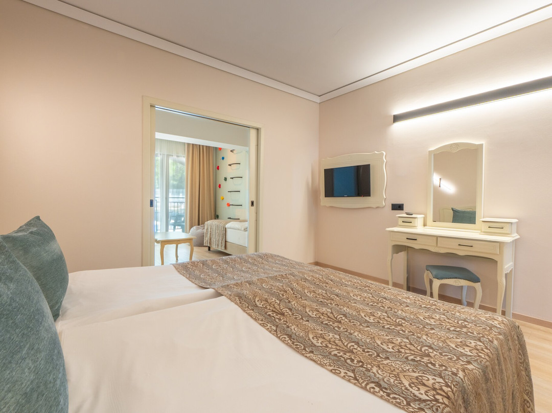 AquaClub Grifid Hotel Bolero - Ultra All Inclusive & Private Beach主图