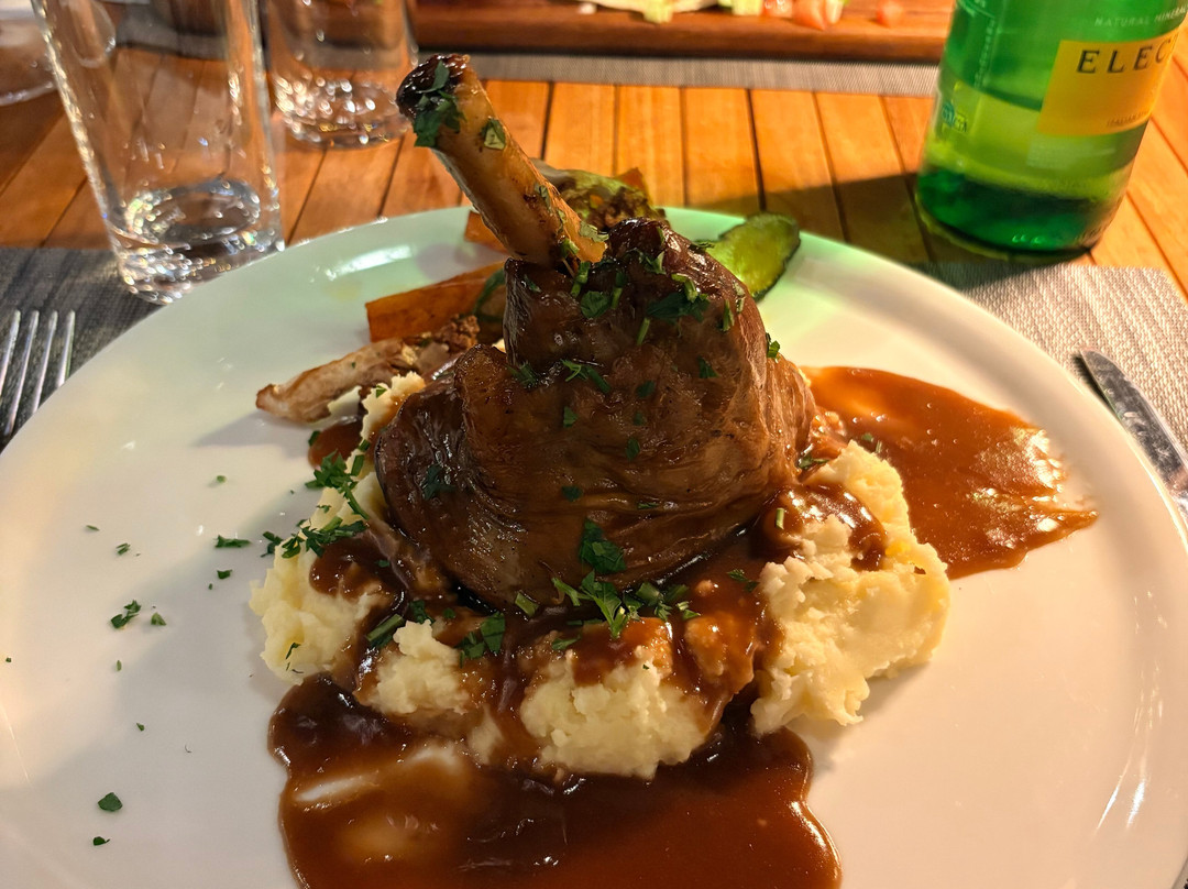 Blue Island Restaurant