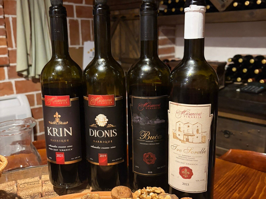 Wine tasting - Winery Masanovic-维尔巴札拉必去景点