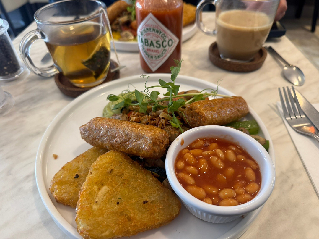 Room 4 Café