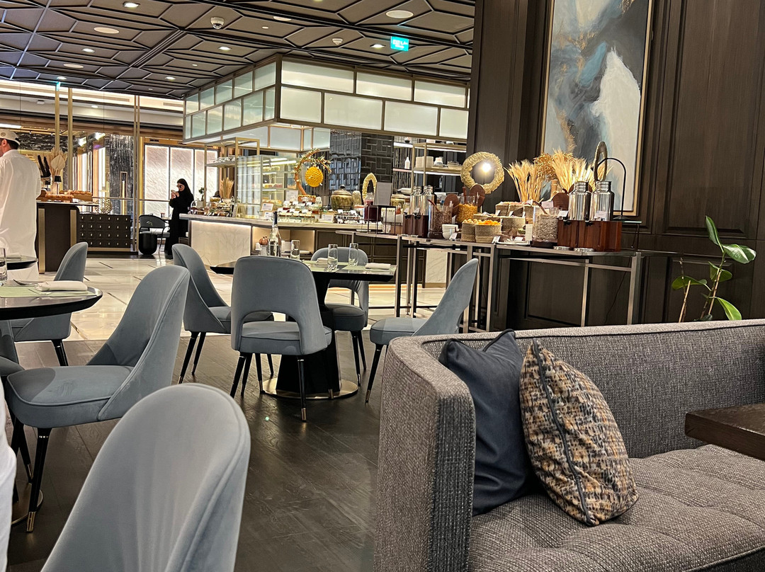 AVA Restaurant