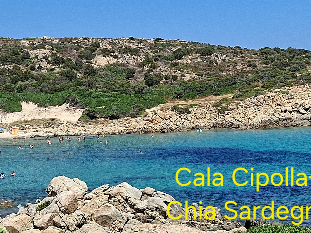 Spiaggia Su Giudeu-Domus de Maria必去景点