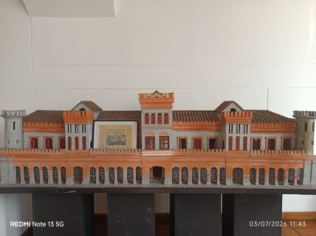 Plaza De La Merced Y Plaza Moncayo-伊瓦拉必去景点
