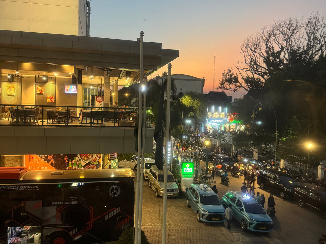 Malyabhara Hotel Yogyakarta Malioboro主图