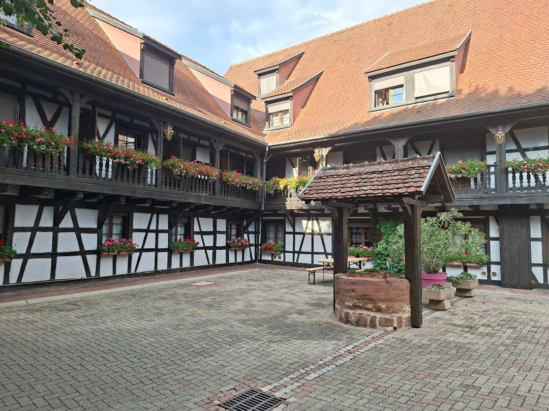 Hotel Restaurant Père Benoît主图