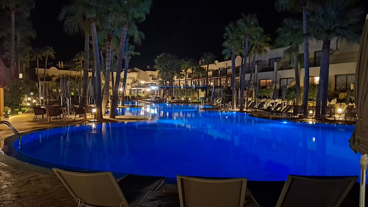 瓦丽斯达梦瑞卡酒店-限成人-旅行者
