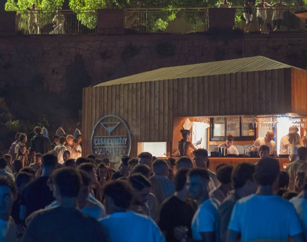 Riservato Beach Bar-阿尔盖罗必去景点