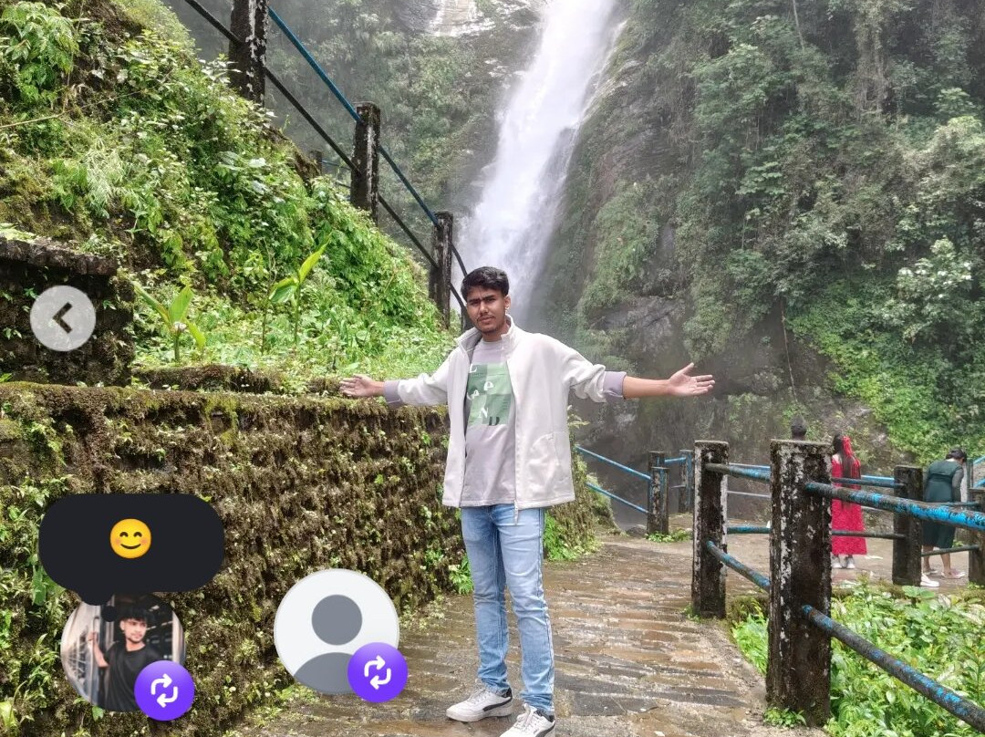 Changey Waterfall-Lava必去景点